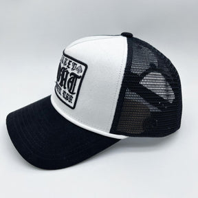 GOAT TRUCKER - WHITE/BLACK (SUEDE)